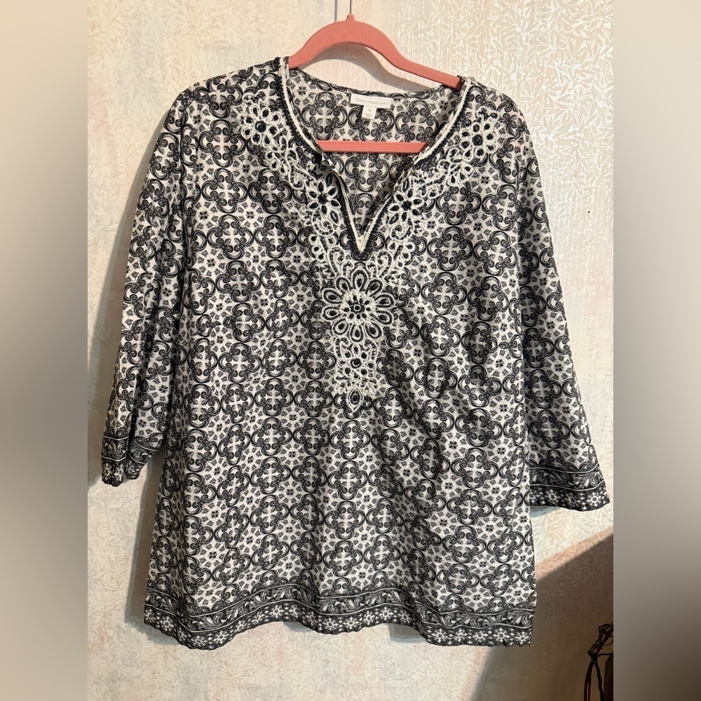 Charter Club Black and White Patterned Tunic With Jewels Around Neckline,‎ 3x